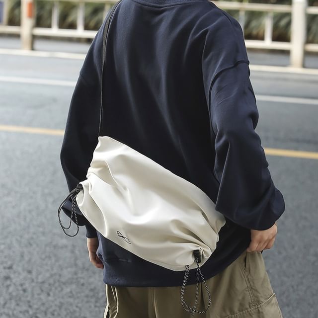 SUNMAN-Bungee Cord Plain Crossbody Bag