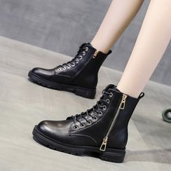 Red Wolf - Plain Lace-Up Short Boots Red Wolf - Plain Lace-Up Short Boots