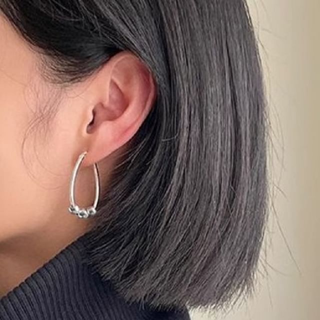 Gemsha-Bead Alloy Hoop Earring