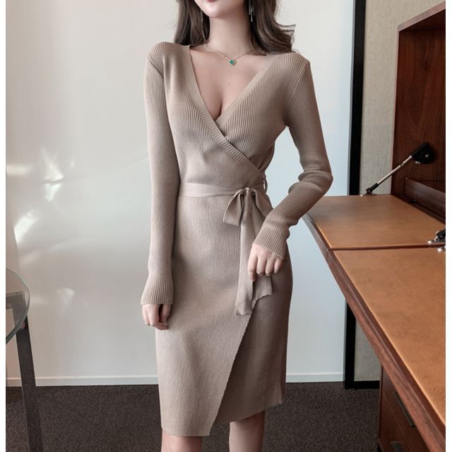 princess polly baby blue dress Chiffon Long Sleeve Tiered Maxi Dress, Beige Pattern  Jolie Moi Retail