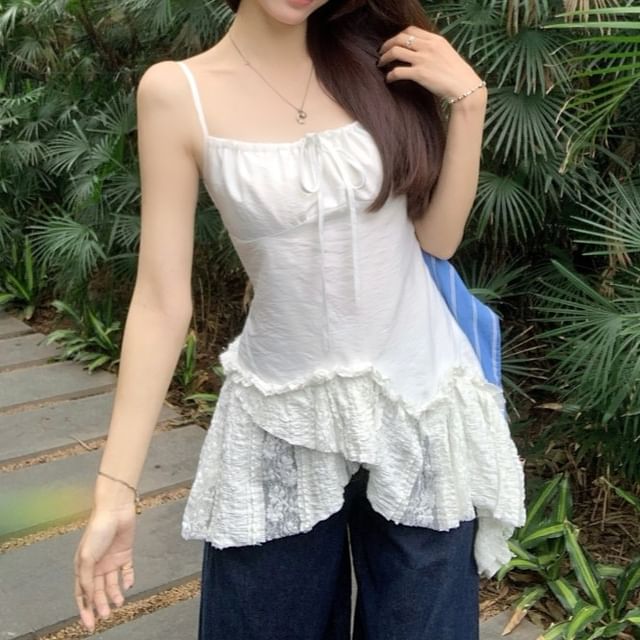 Ukiyo-Plain Ruffle Tie-Up Panel Lace Camisole Top