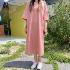HOTPING - Drop-Shoulder Long T-Shirt Dress HOTPING - Drop-Shoulder Long T-Shirt Dress