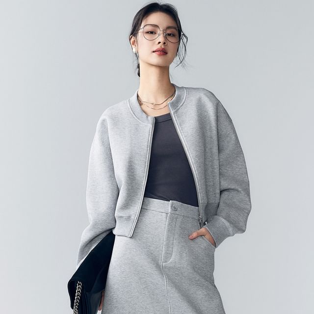 Jeonseon-Crewneck Plain Zip-Up Jacket