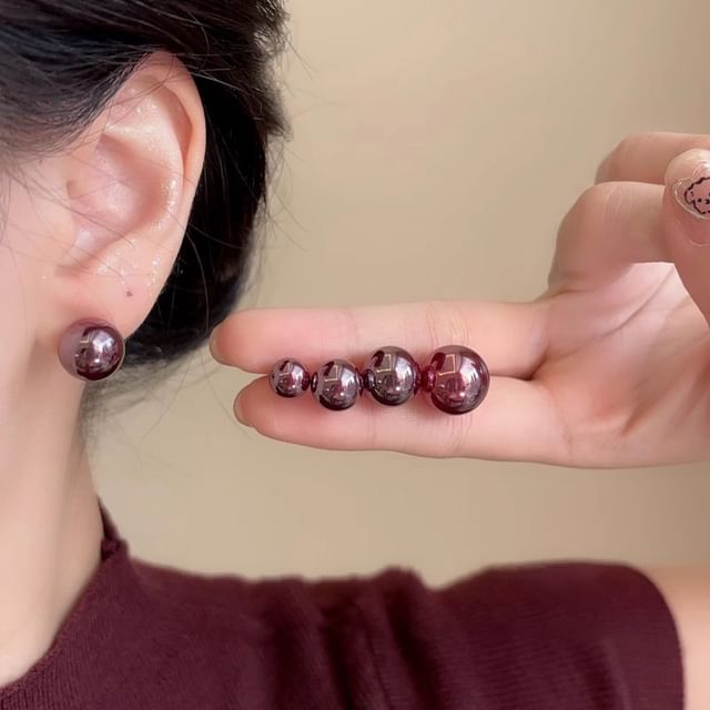 Kayochs-Ball Stud Earring