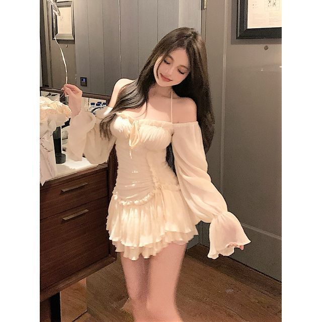 Strawolf-Puff-Sleeve Square Neck Plain Ruffle Mini A-Line Dress