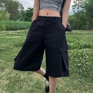 Litoya-Low Rise Plain Cargo Shorts