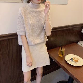 mock turtleneck short sleeve sweater