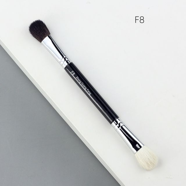 Dual-Ended Nose Contour Brush