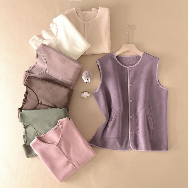 KUMI-Crew Neck Plain Button-Up Fleece Vest