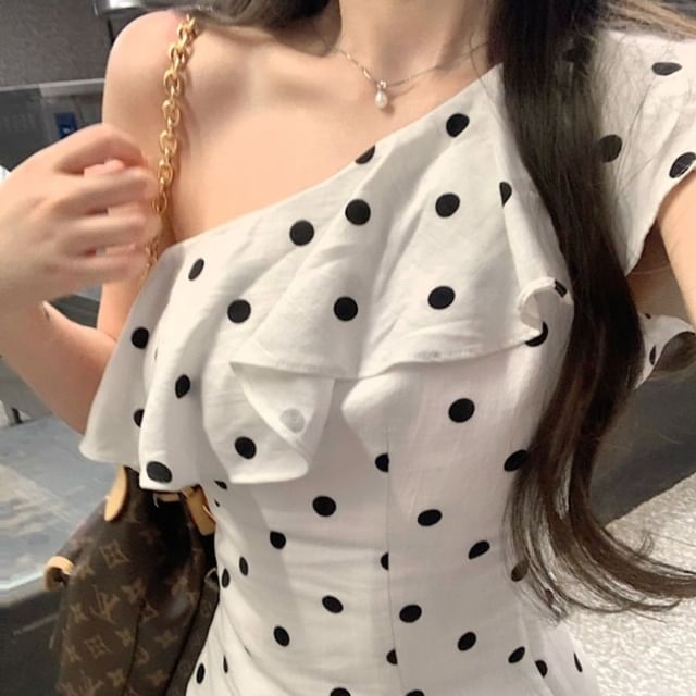 Shinsei-Short-Sleeve Off Shoulder Ruffle Dotted Top