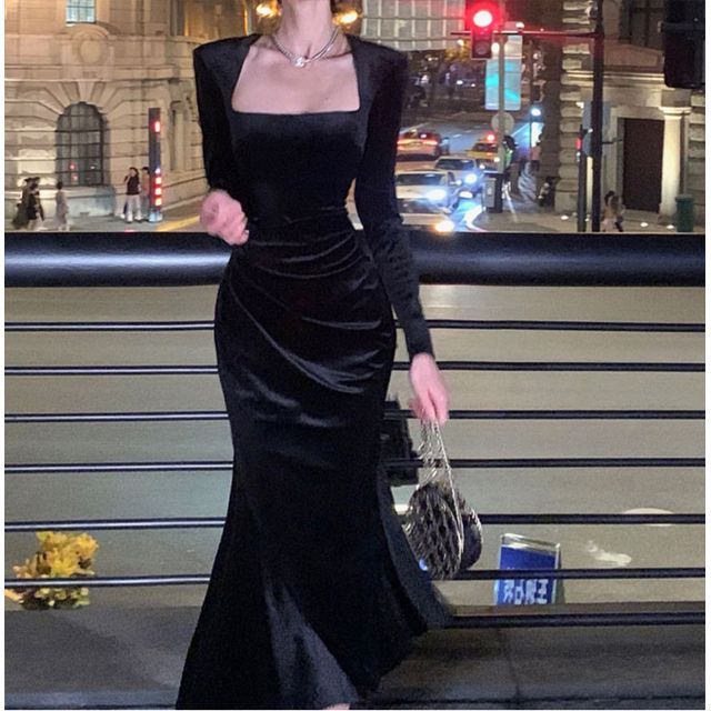 Shinobu - Long-Sleeve Queen Anne Neckline Velvet Sheath Dress | YesStyle