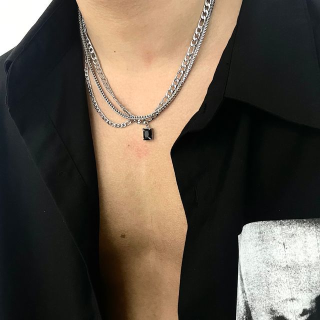 Black Degree-Rhinestone Layered Necklace