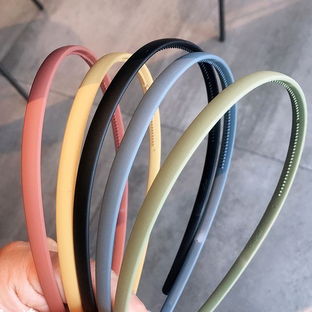 Ordinario-Matte Headband
