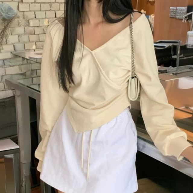 Janerium-V-Neck Plain Asymmetrical Sweatshirt