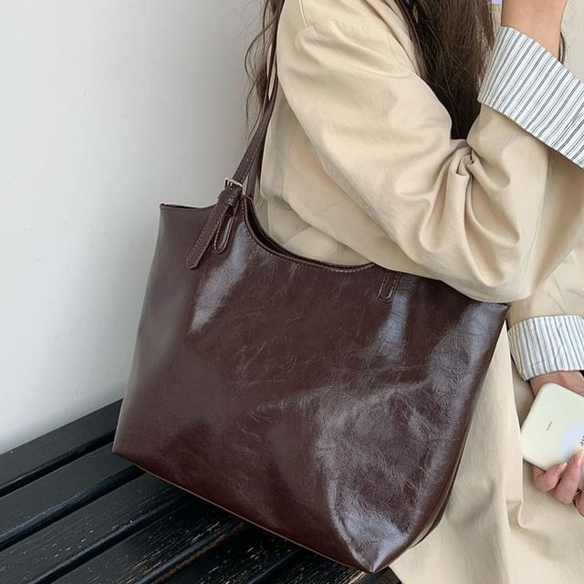 Indenis-Plain Faux Leather Tote Bag