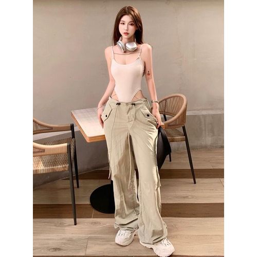 U-neckline Bodysuit & Elastic Waist Wide Leg Pants Set