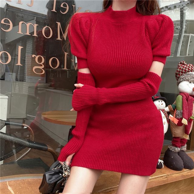 dresses with gloves sleeves