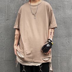 Banash - Elbow-Sleeve Ripped T-Shirt Banash - Elbow-Sleeve Ripped T-Shirt