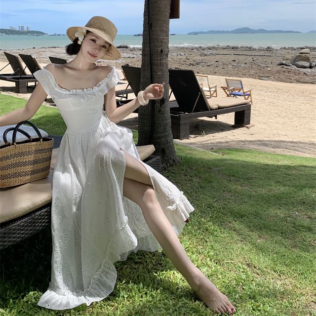 chinese dress ladies dowerme Women Summer Dresses 2026 Casual Sleeveless Crewneck A-Line Boho  Lace Eyelet Cotton Tank Maxi Dress with Pockets(Army Green,Small) at Amazon  Women's Clothing store main image 1