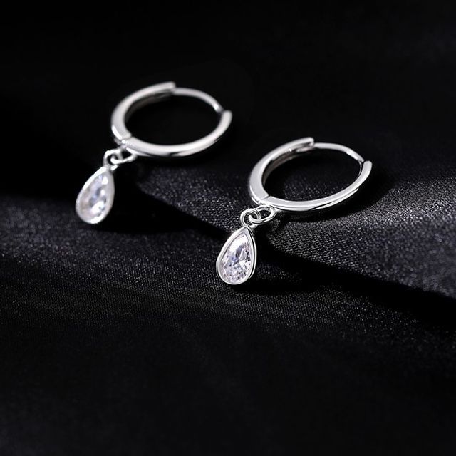 Toinianimos-Rhinestone Sterling Silver Hoop Earring