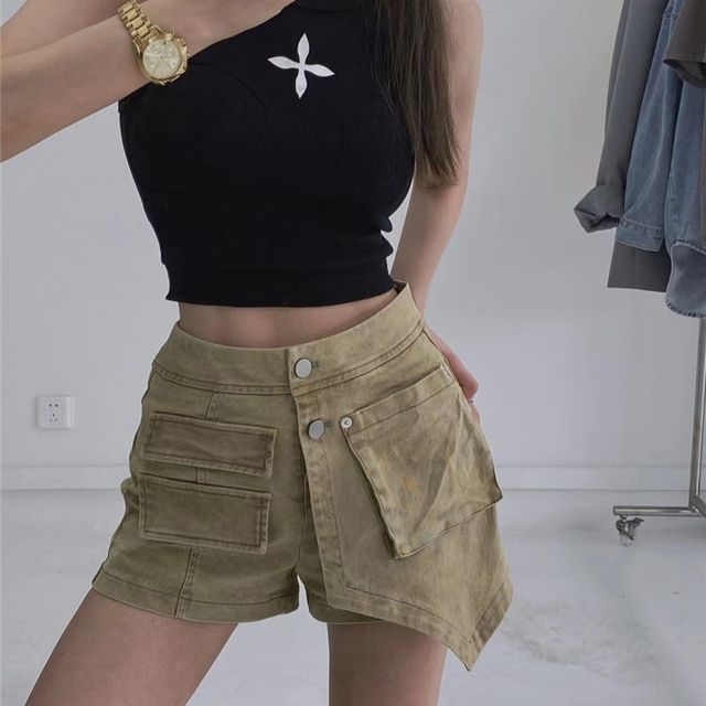 Everose-Mid Rise Asymmetrical Denim Shorts