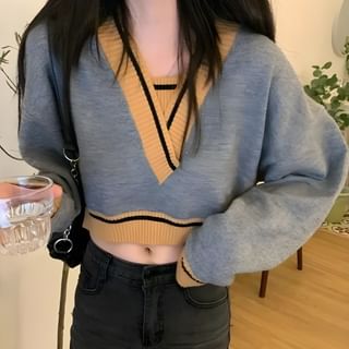 Long-Sleeve V-Neck Contrast Trim Loose 