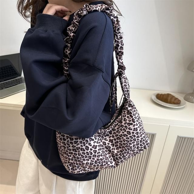 Indenis-Leopard Print Shoulder Bag