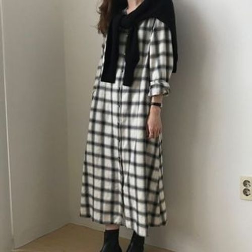 Moss Studio - Plaid Long Sleeve Midi Shirt Dress | YesStyle