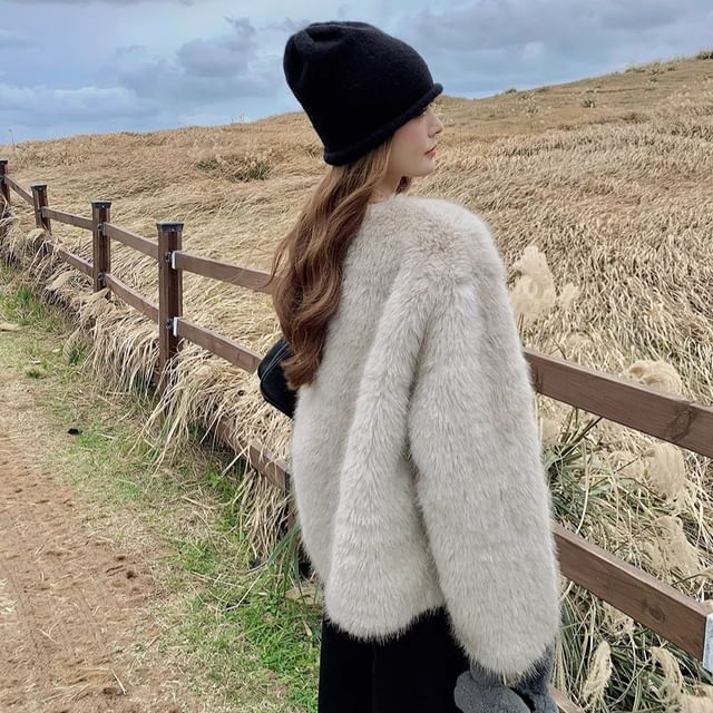 Metonymph-V-Neck Plain Fluffy Button Jacket