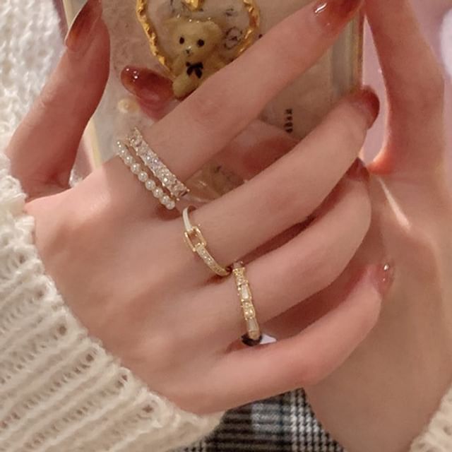 Sharkkira-Metallic Open Ring
