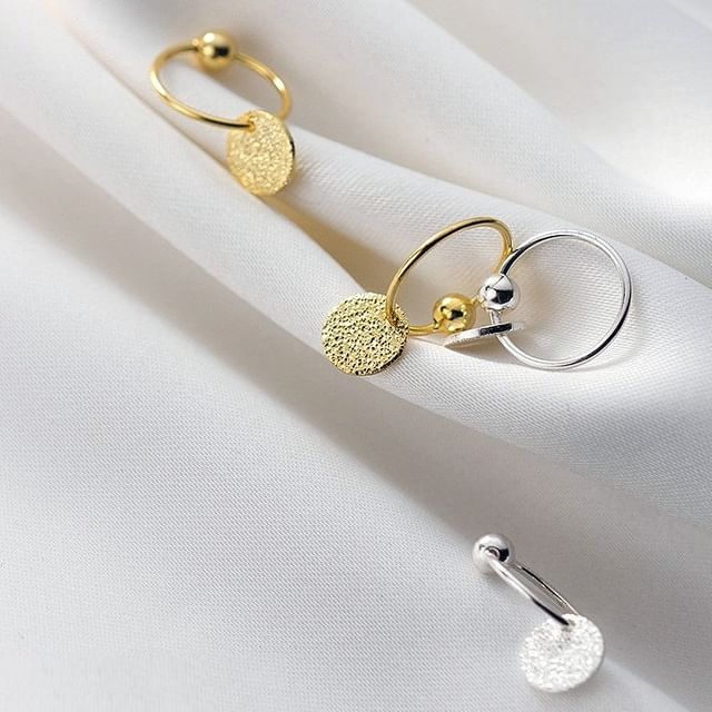 A-ROCH-925 Sterling Silver Brushed Disc Drop Earring