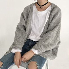 Dute - V-Neck Cardigan Dute - V-Neck Cardigan