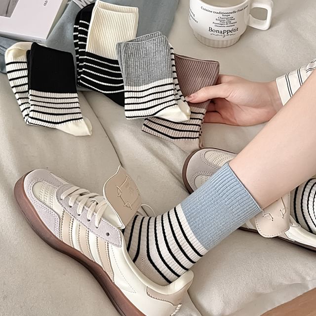 Mimiyu-Striped Crew Socks Set