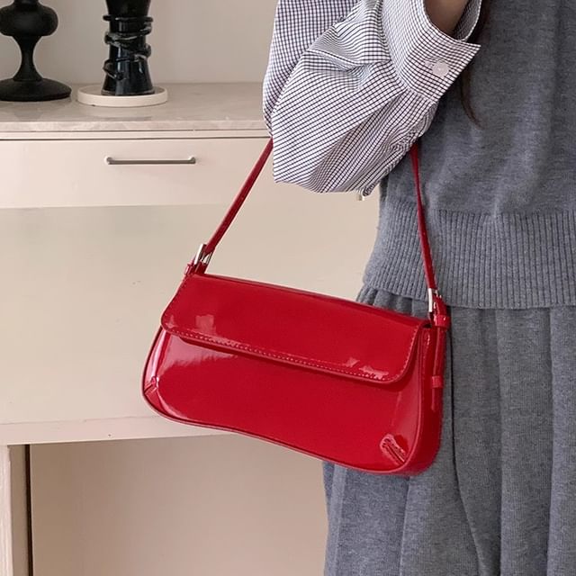 Indenis-Plain Patent Leather Flap Shoulder Bag