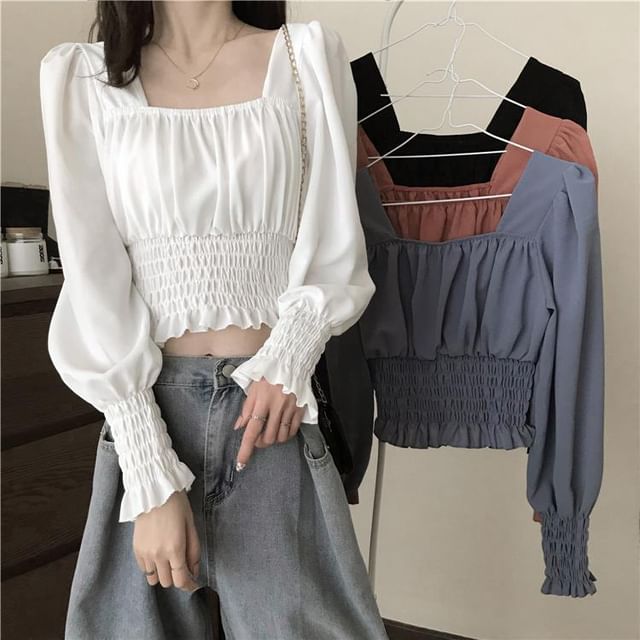 Sisyphi-Puff-Sleeve Square Neck Plain Blouse