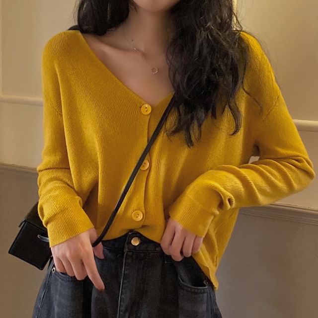 Duwnie-V-Neck Plain Cardigan