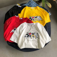 Ukiyo - Bedrucktes, kurzärmliges T-Shirt Ukiyo - Bedrucktes, kurzärmliges T-Shirt