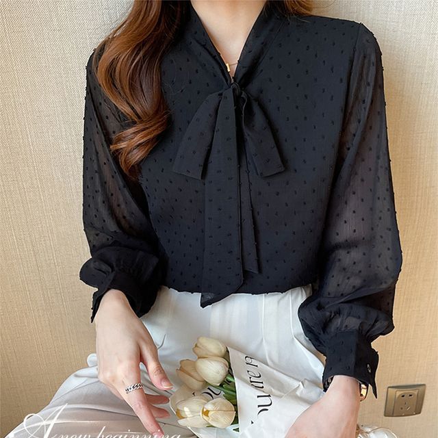 Everose-Tie Neck Plain Chiffon Blouse