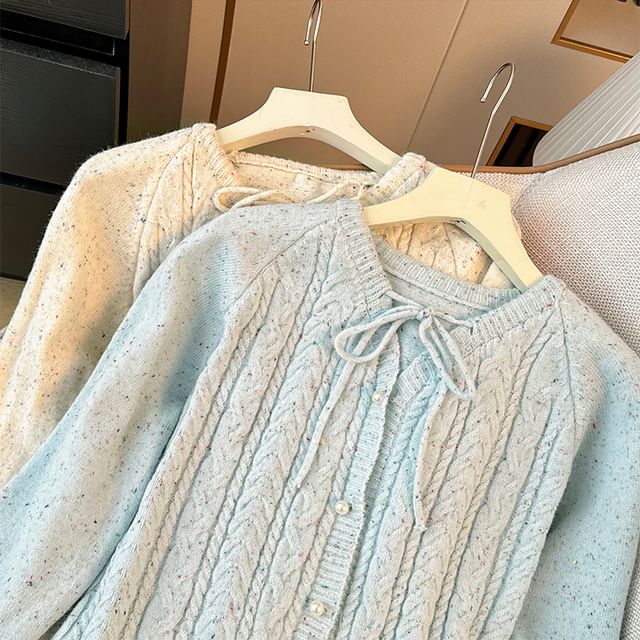 Lemongrass-Cable-Knit V-Neck Raglan Cardigan