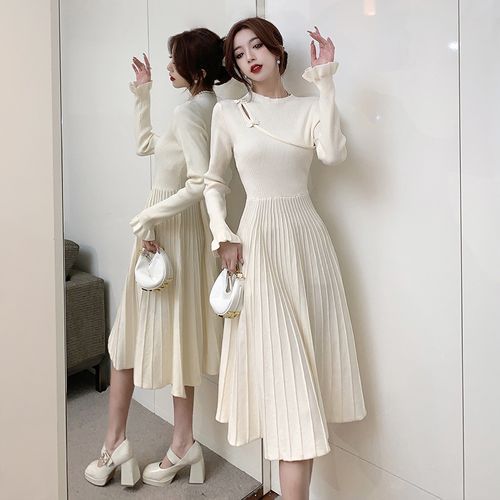 EFO - Long-Sleeve Crew Neck Plain Knit Midi Pleated A-Line Dress
