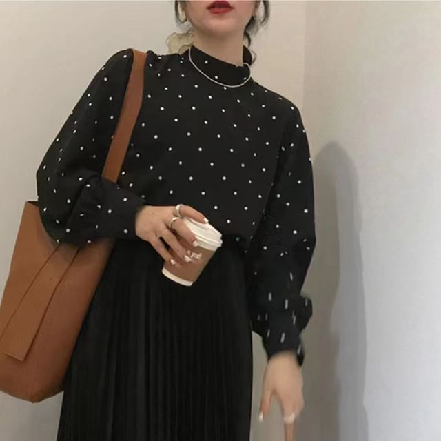 Everose-Long-Sleeve Stand Collar Dotted Blouse