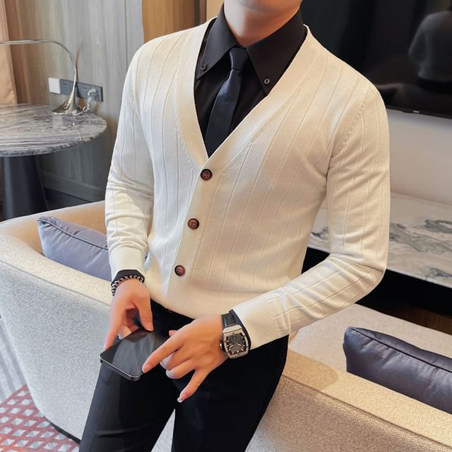 Lefitt-V-Neck Plain Ribbed Cardigan