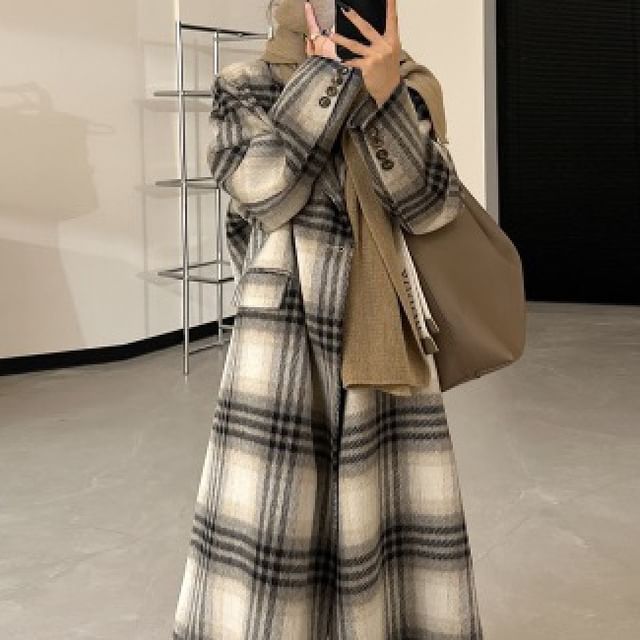 Muezz-Lapel Collar Plaid Double-Breasted Long Coat