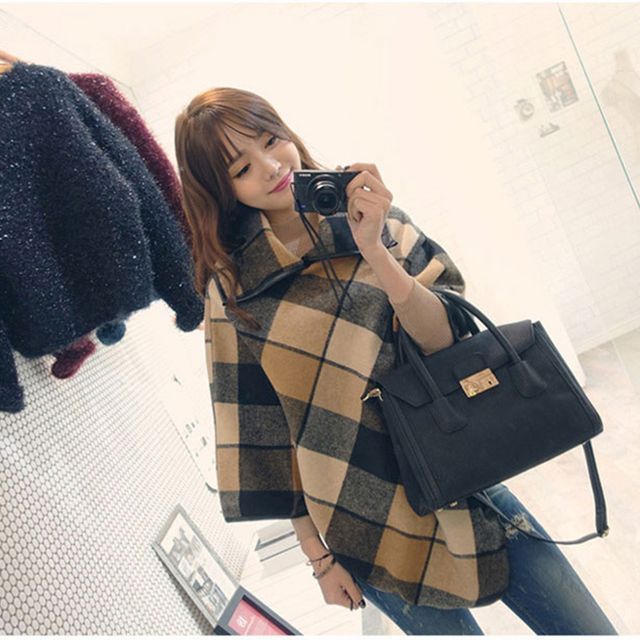 Everose-Plaid Cape