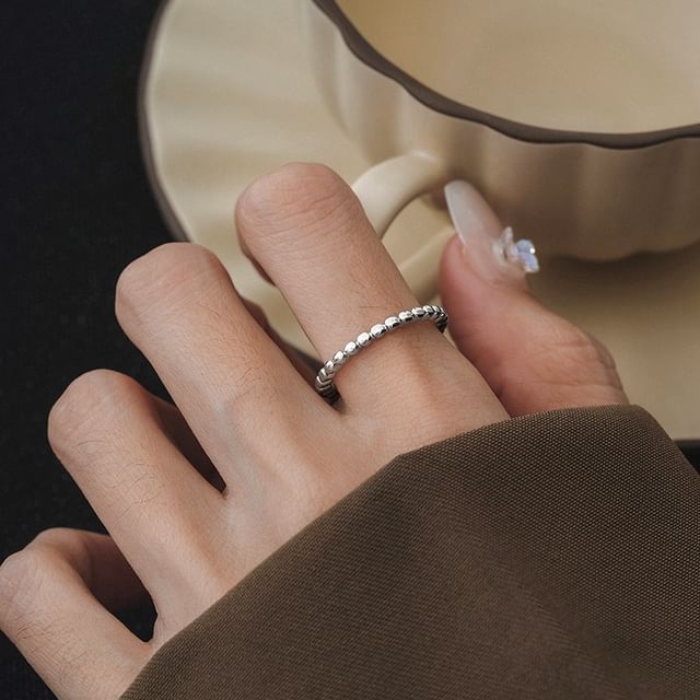 Bolgivy-Bead Ring