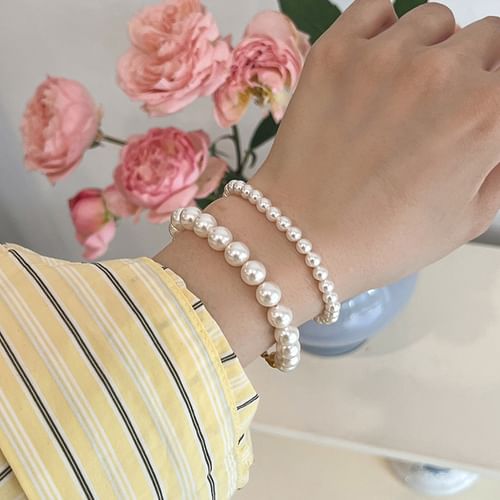 ☆SMALL FAUX-PEARL BRACELET/KIMHEKIM☆ Korrs - Faux Pearl Alloy Bracelet (Various Designs) | YesStyle