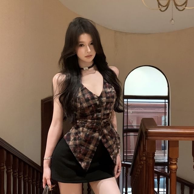 Whoosh-Plaid Shirred Button-Up Cami Top