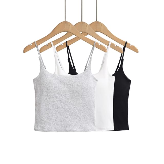 Ulark-Scoop Neck Plain Padded Crop Camisole Top