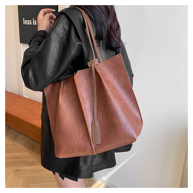 Skyglow-Faux Leather Plain Tote Bag