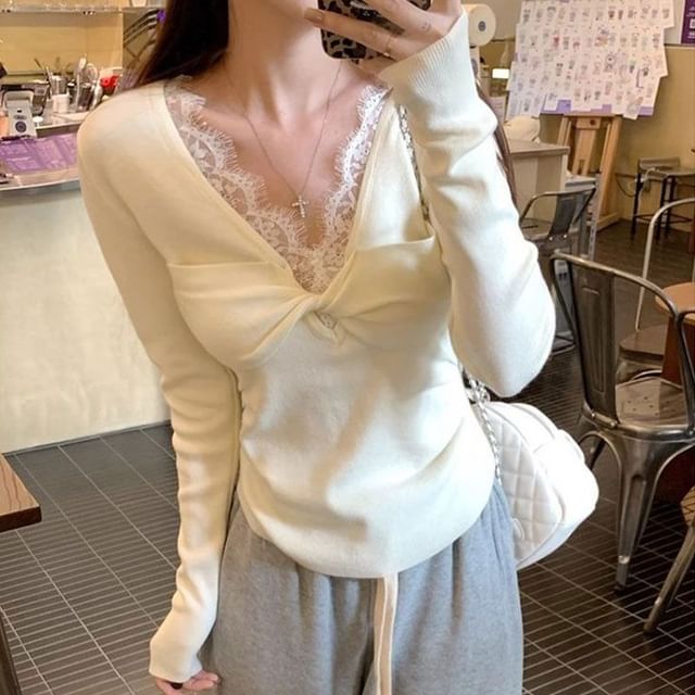 Cloud Nine-Long Sleeve V-Neck Twist Panel Lace Knit Top